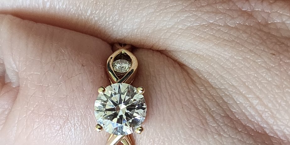 Lab Diamond 3 Stone Ring, sz 9, 10k YG