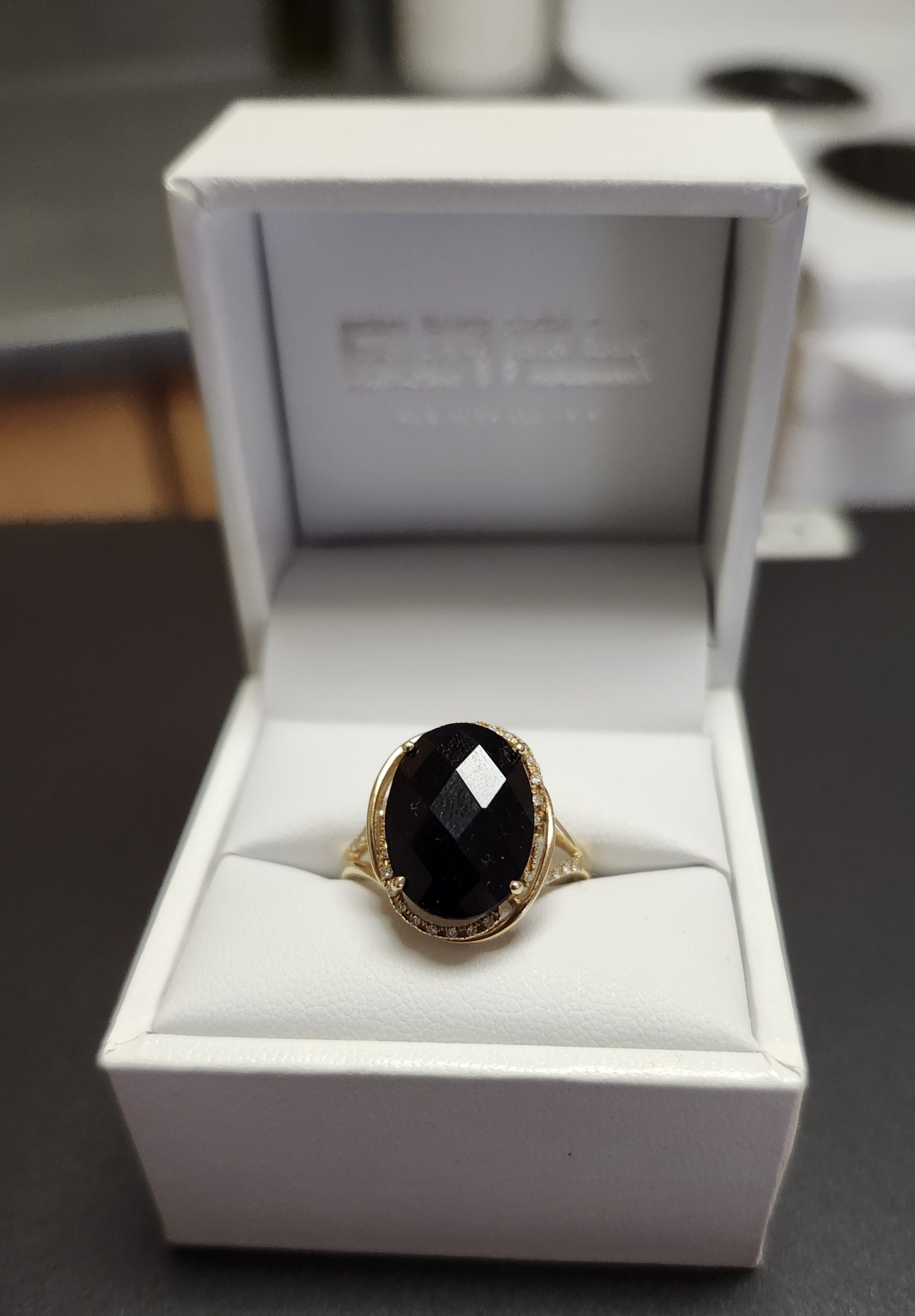 14K Yellow Gold 6.9Tw Onyx Ring with .12Tw Round Diamonds