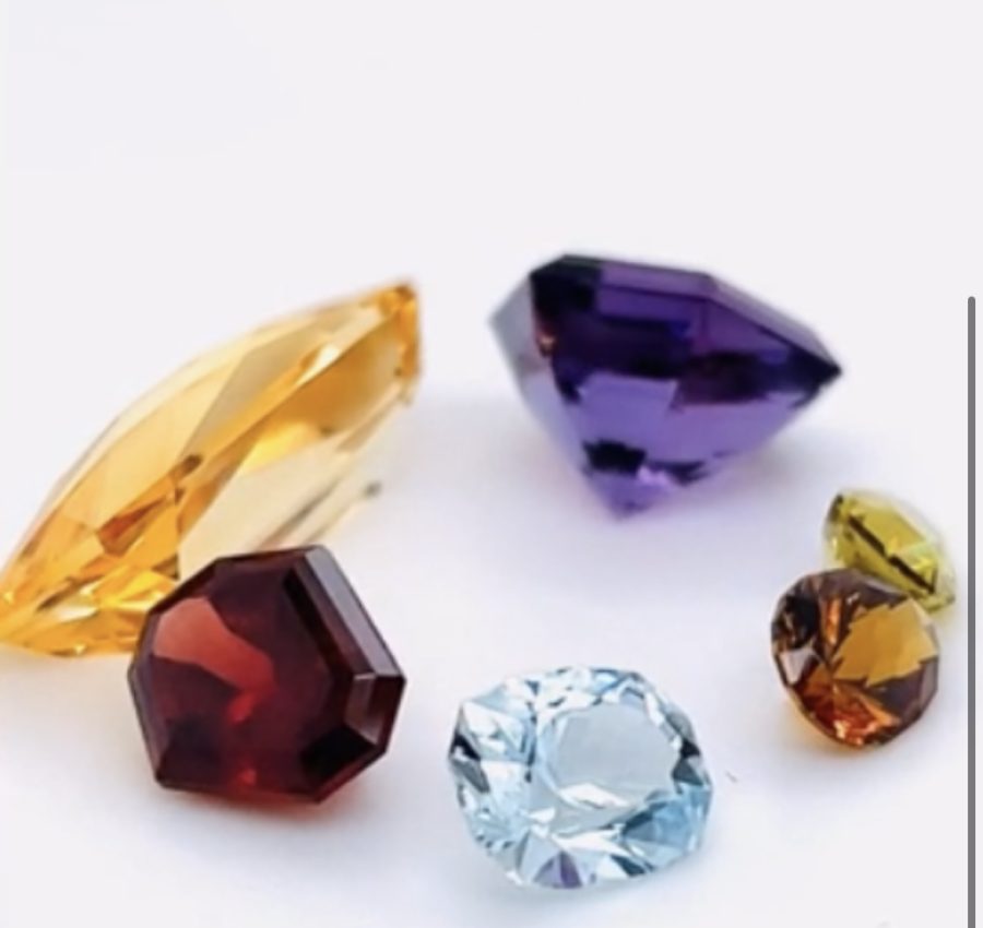 4.12cts (9.94mm) Amethyst