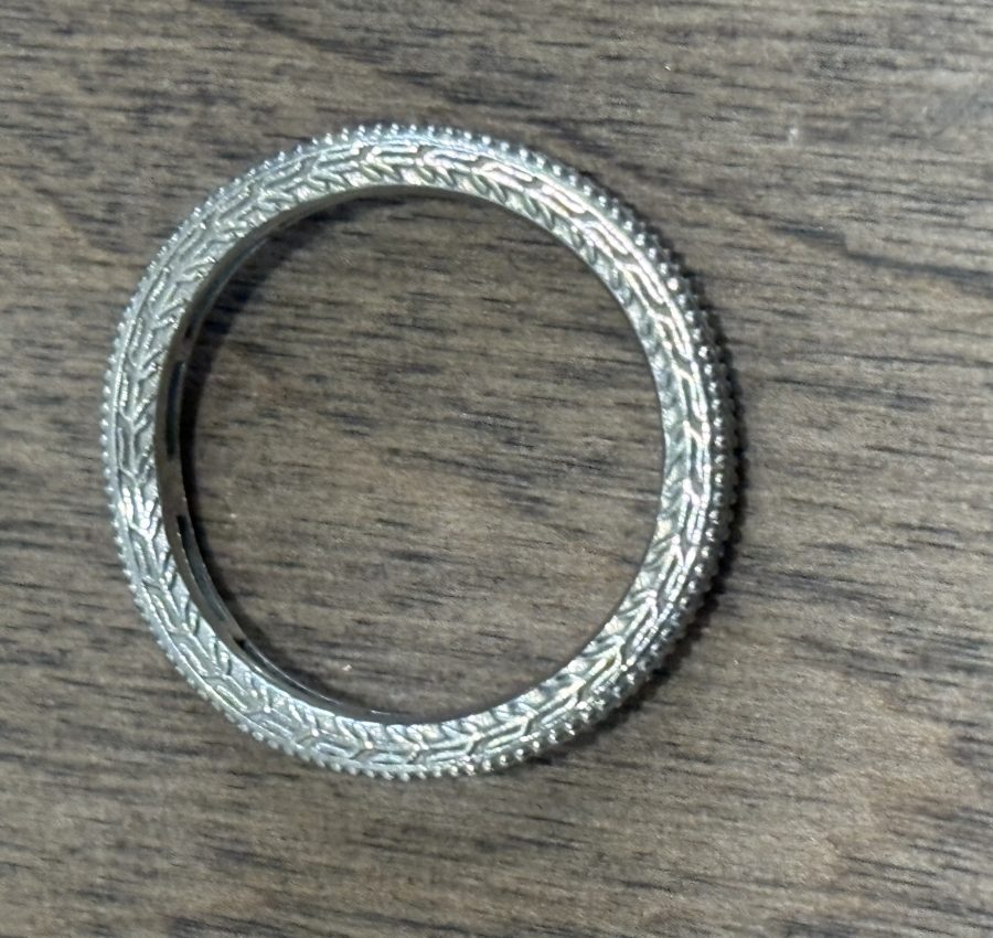 10k white gold moissanite contour band