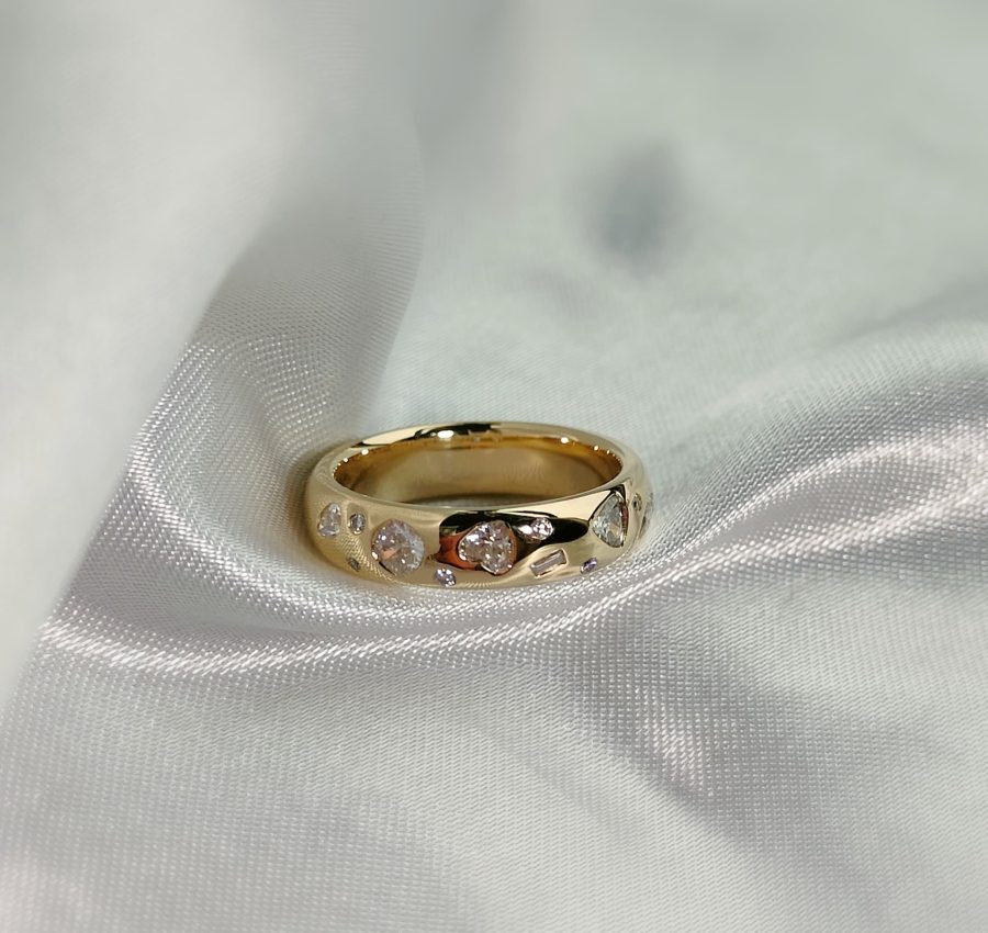 Mixed Shape Stone 4.5mm comfort fit cigar band