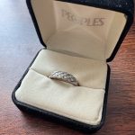 Vintage People’s ring, 13 natural diamonds