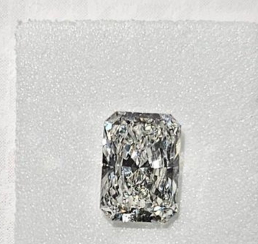 [FS] [USA will ship to usal [loose diamond][VVS2 1.10 radiant/brilliant cut with bowtie] [clairty grade F igi cert] [812.00] obo