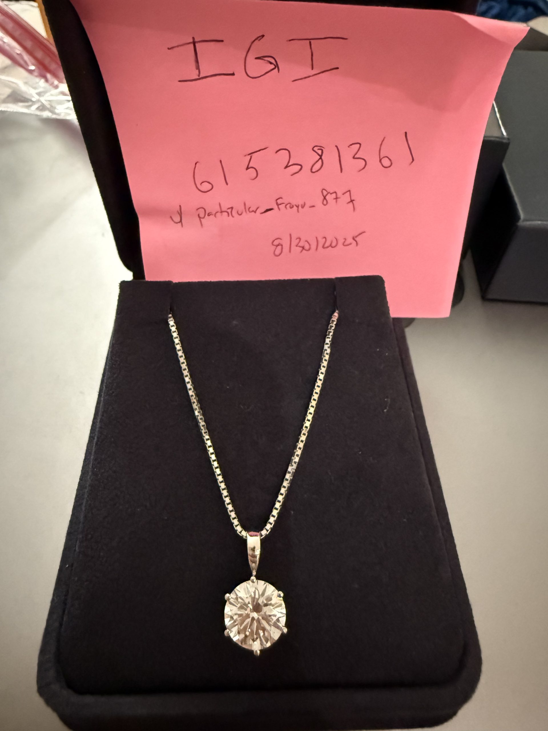 3.01ct Diamond Pendant in Platinum