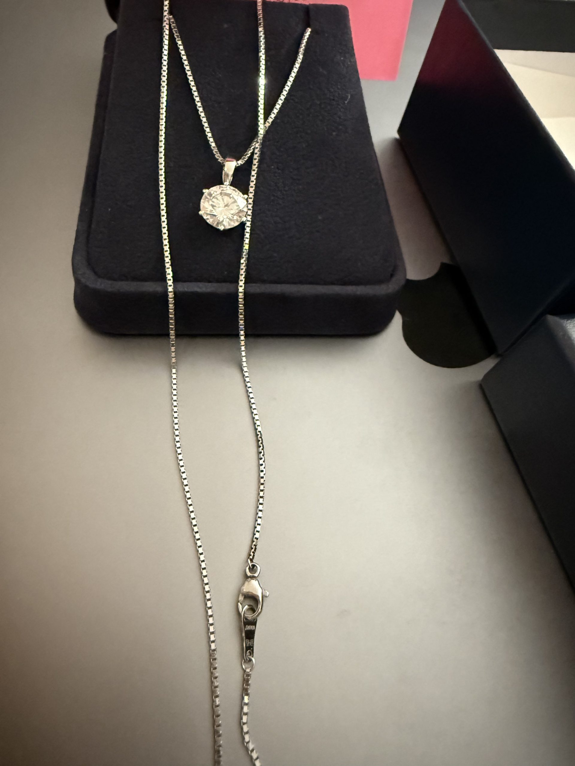 3.01ct Diamond Pendant in Platinum