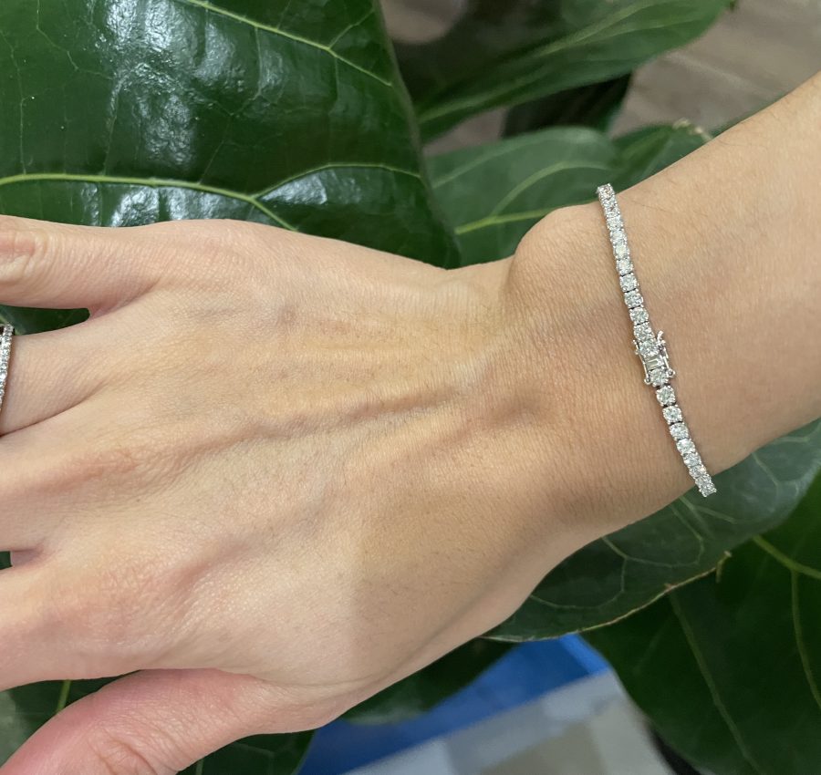 10k WG tennis bracelet