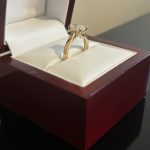 Diamond Ring – 14 kt gold and 1.35 carat diamond