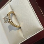 Diamond Ring – 14 kt gold and 1.35 carat diamond