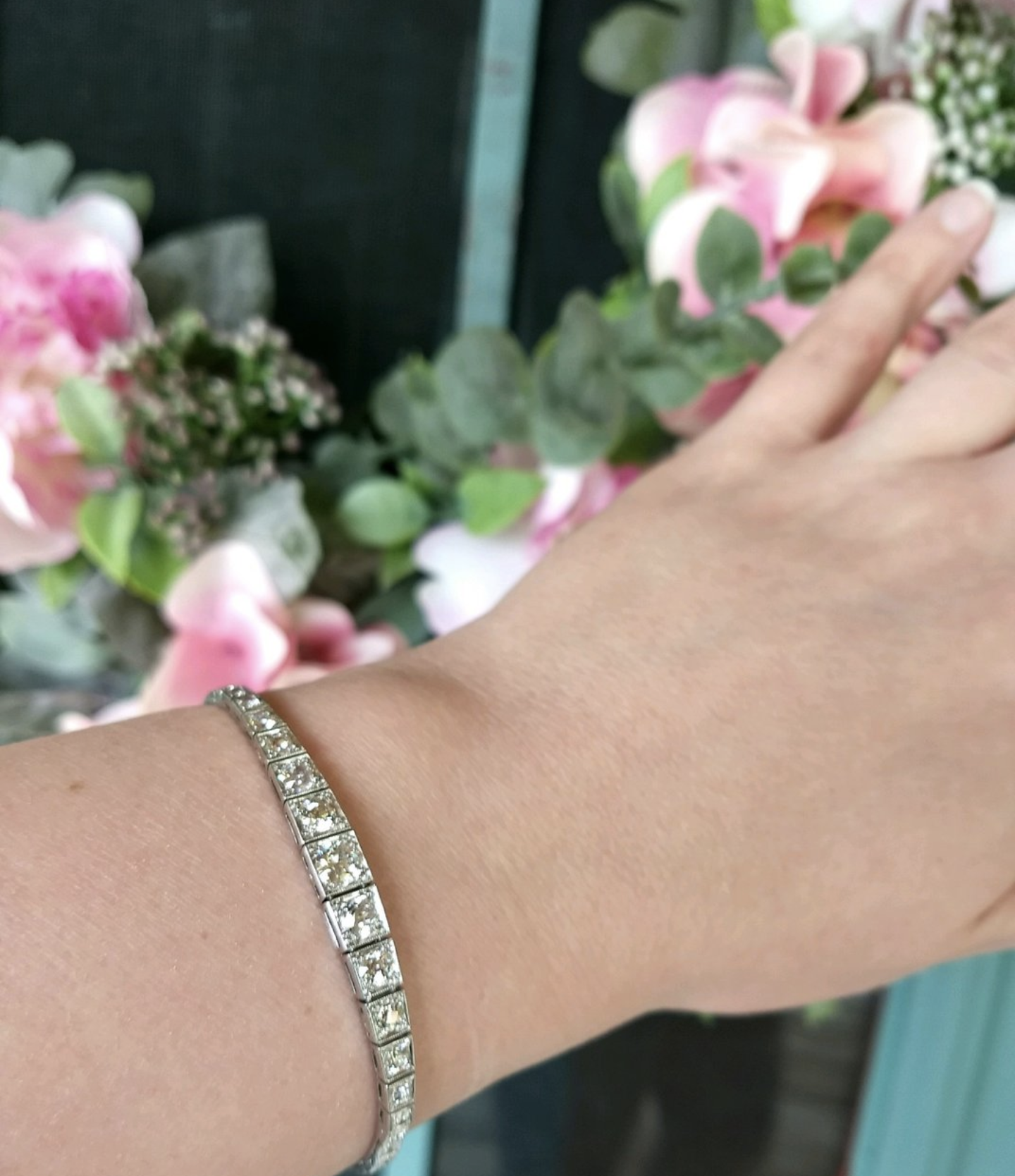 Art Deco Graduated Diamond Platinum Line Bracelet